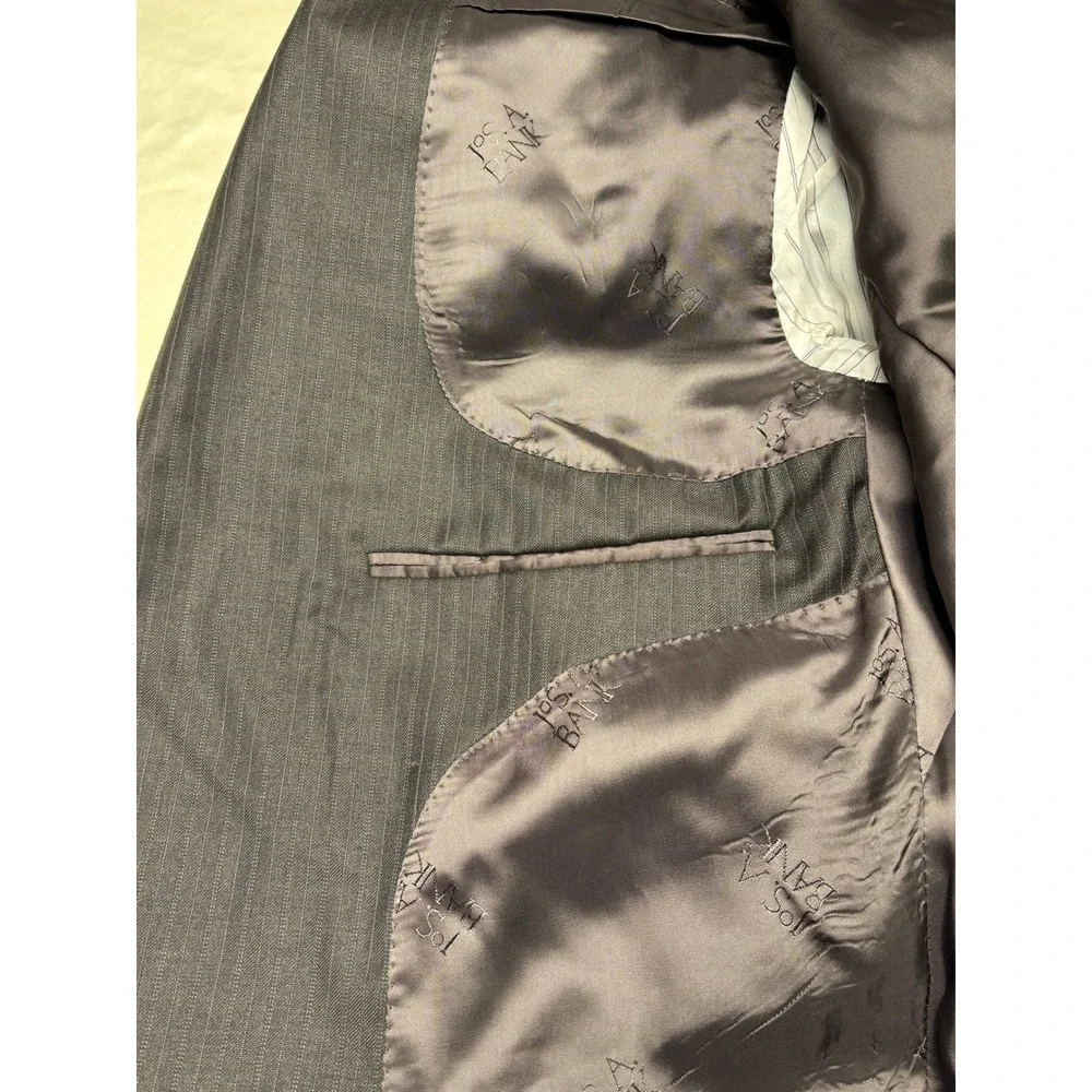 Jos A Bank Signature Gold Mens 43R W36 L32 Suit Set Charcoal Pinstripe 100% Wool